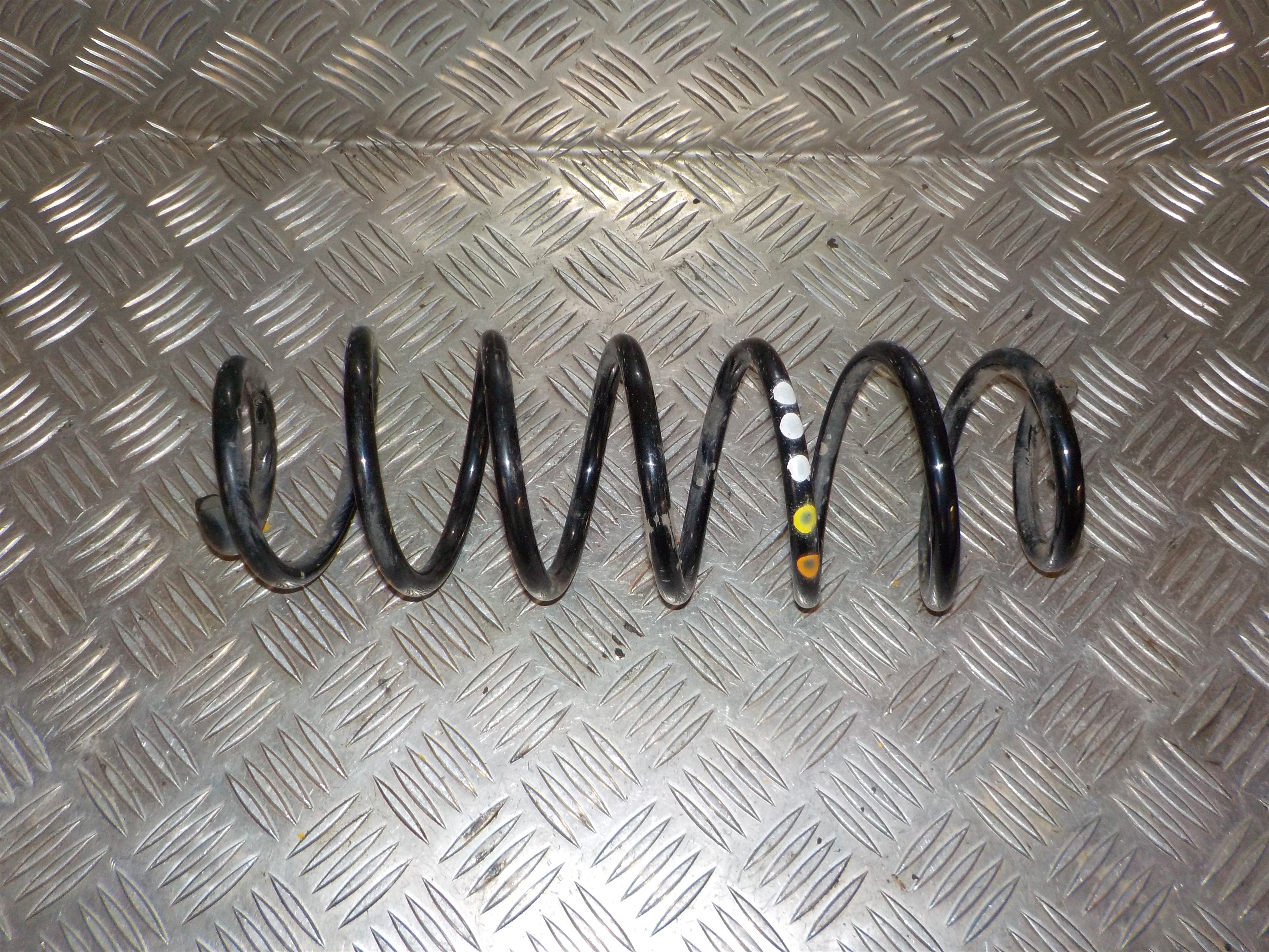 Seat Ibiza Bagfjeder Spiral Med OEM Nr. 6Q0511115AP Fra Seat Ophugger