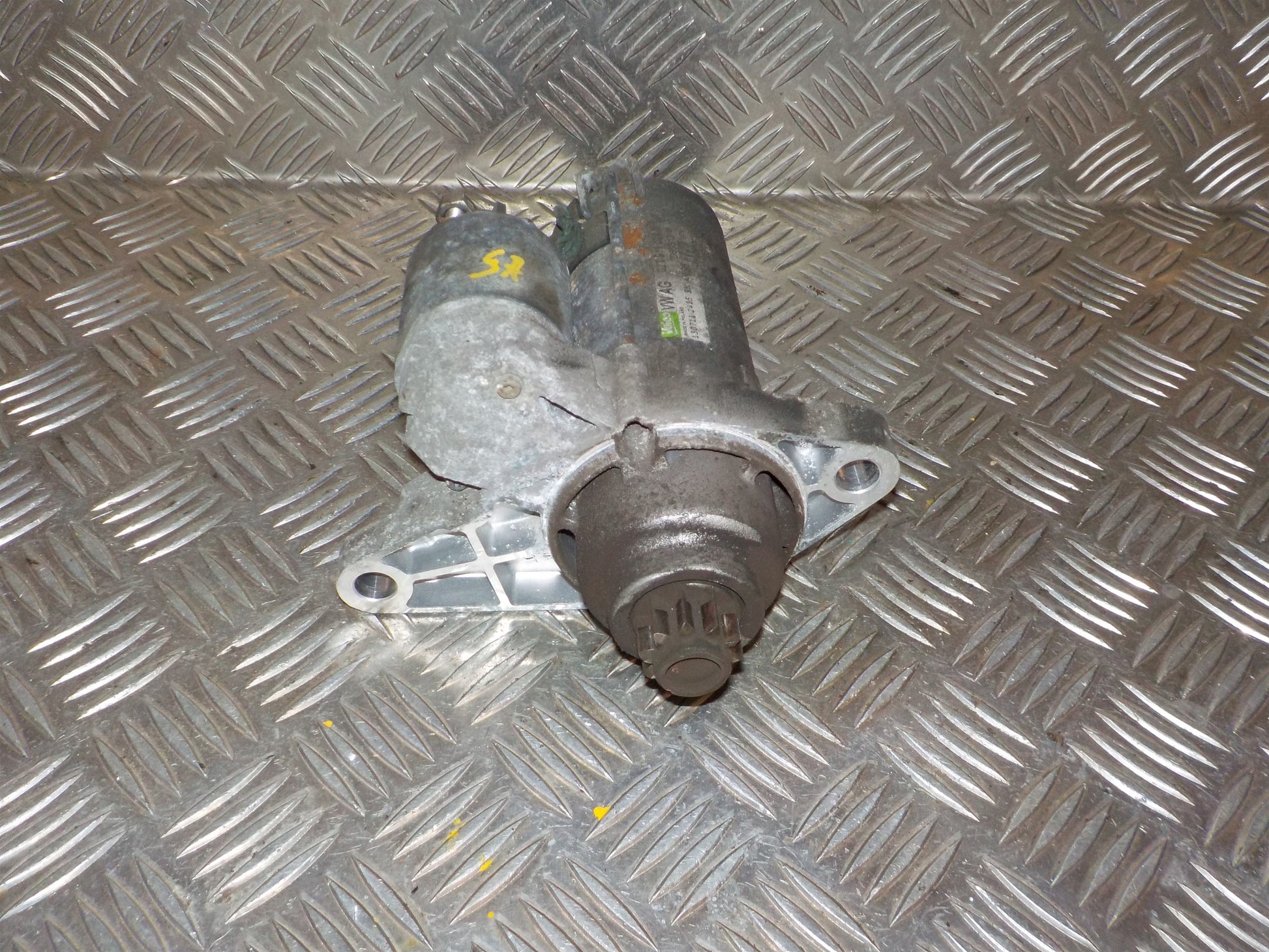 Seat Ibiza 6J Starter Med OEM Nr. 02T911024N Fra Seat Ophugger
