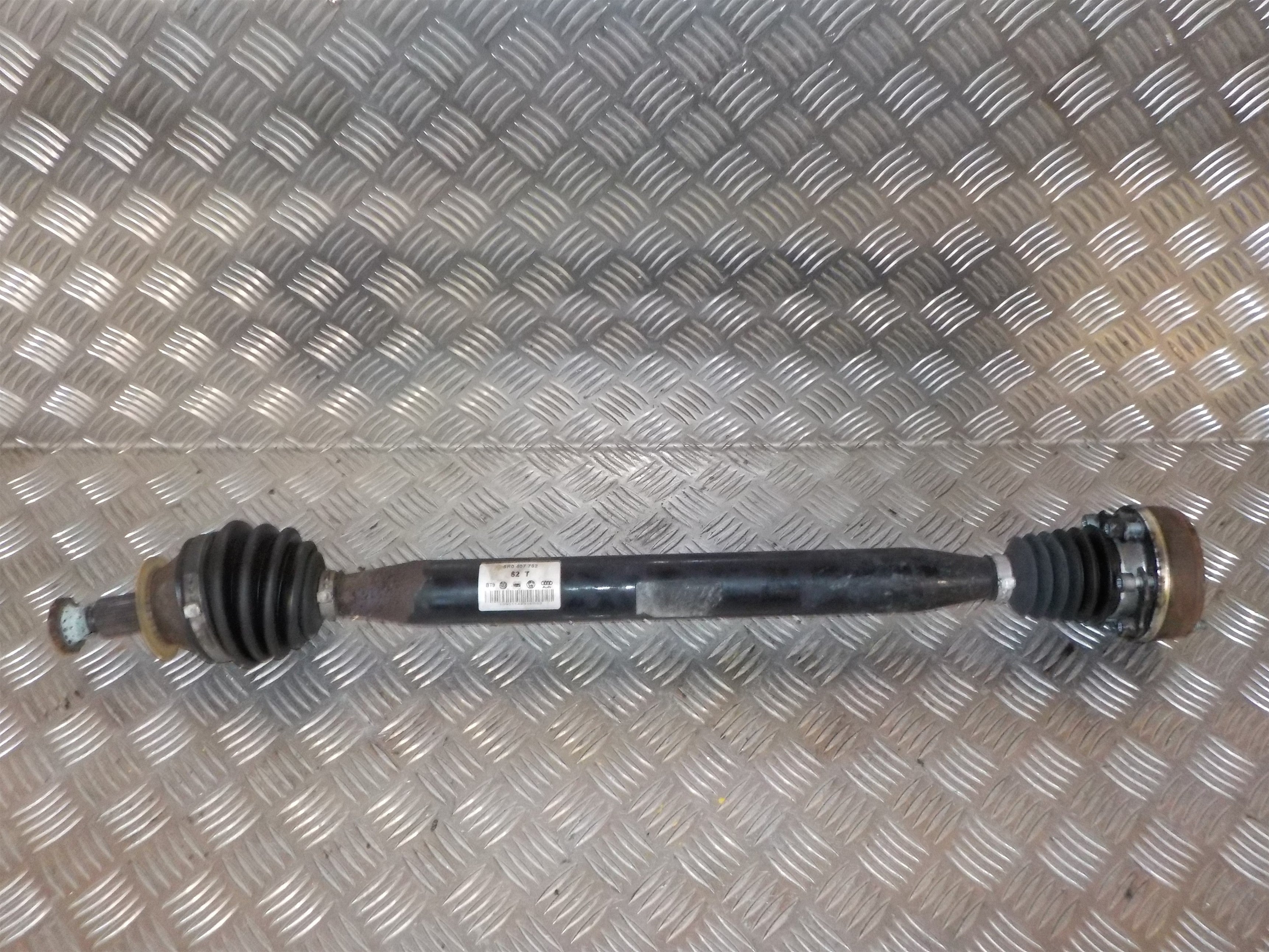Seat Ibiza Trækaksel For H Med OEM Nr. 6R0407762 Fra Seat Ophugger