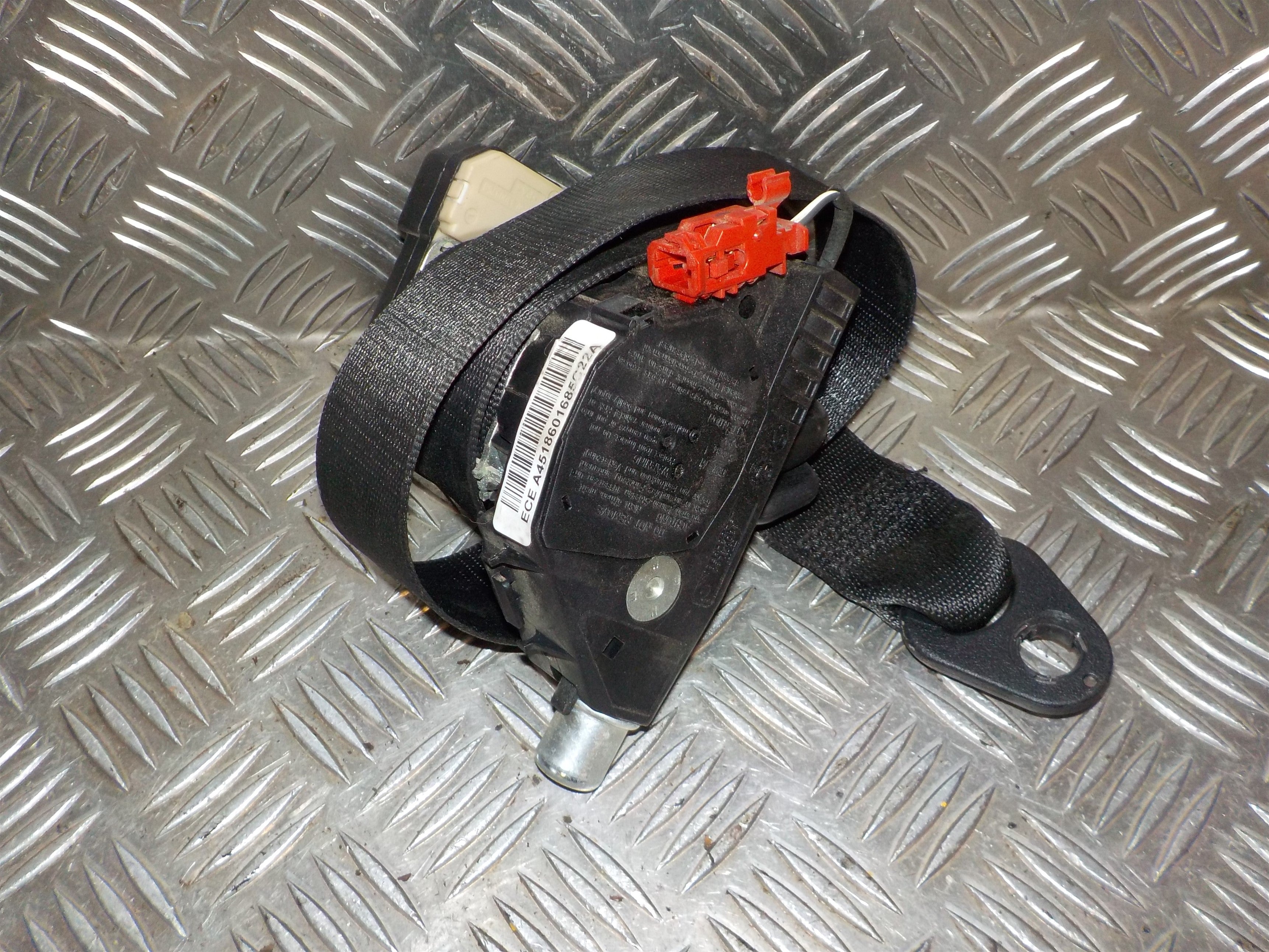 Smart Fortwo W451 Sikkerhedsseler For Med OEM Nr. A4518603085 Fra Smart Ophugger
