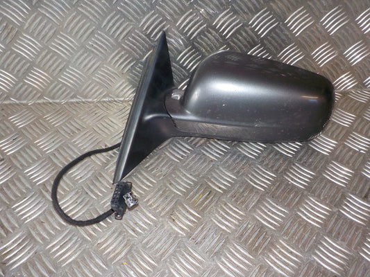 Skoda Superb Sidespejl Med OEM Nr. 3U1857507M Fra Skoda Ophugger