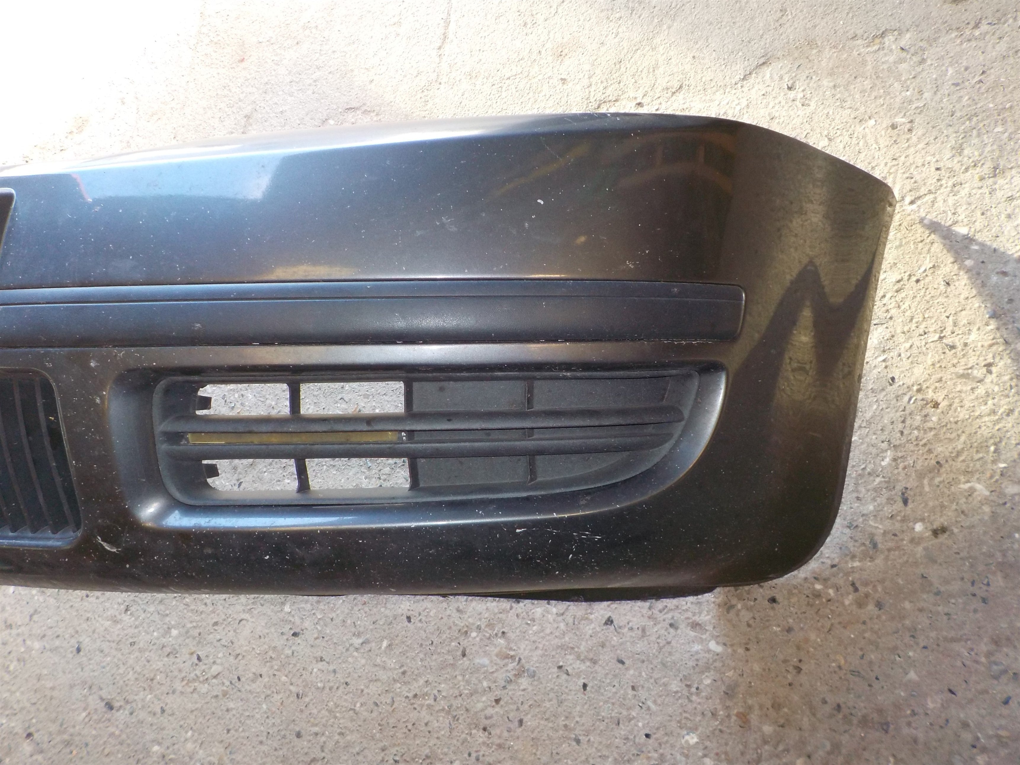 Skoda Superb Forkofanger Med OEM Nr. 3U0807217 Fra Skoda Ophugger