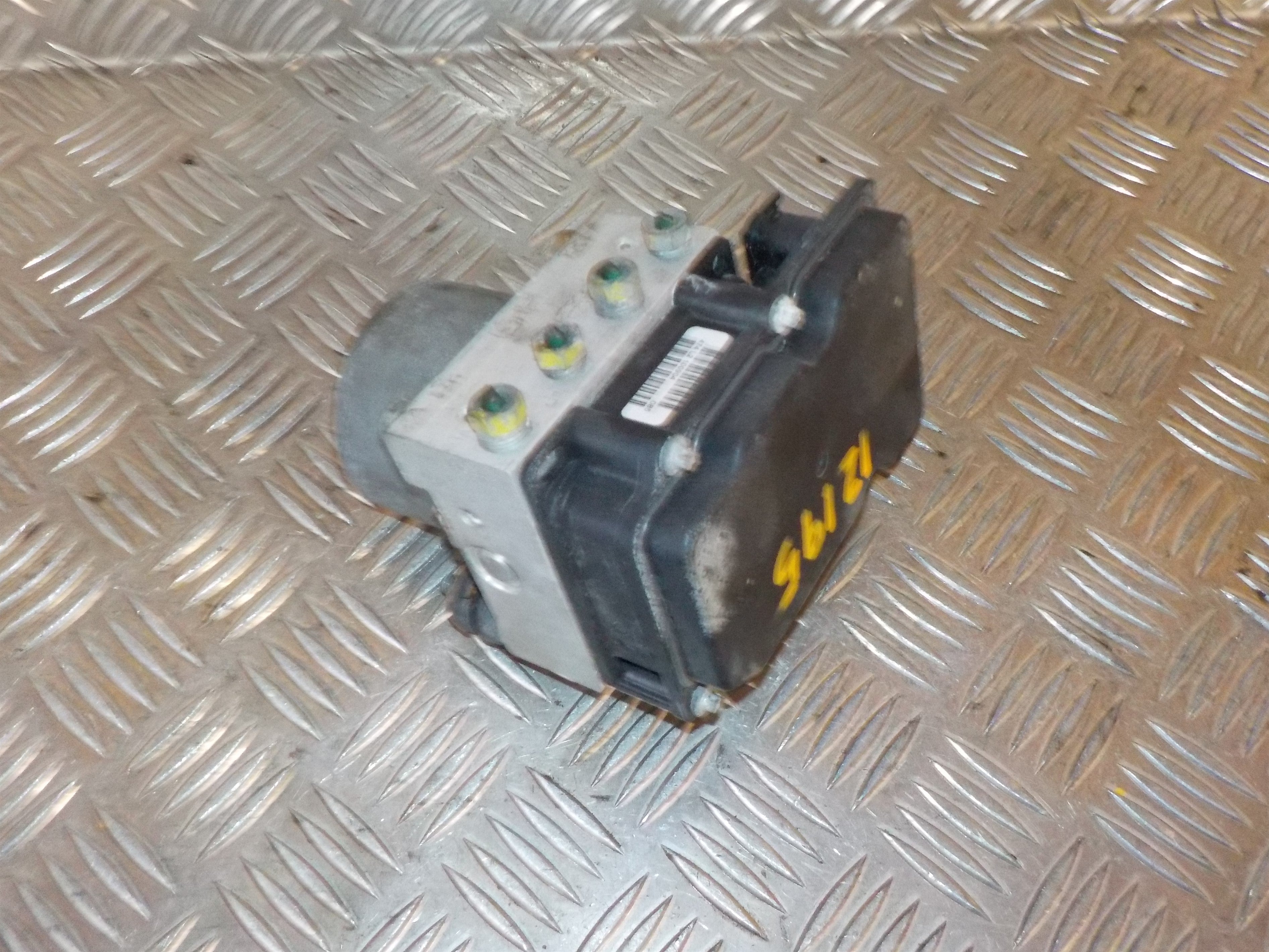 Opel Combo C ABS Pumpe Med OEM Nr. 13182319 Fra Opel Ophugger