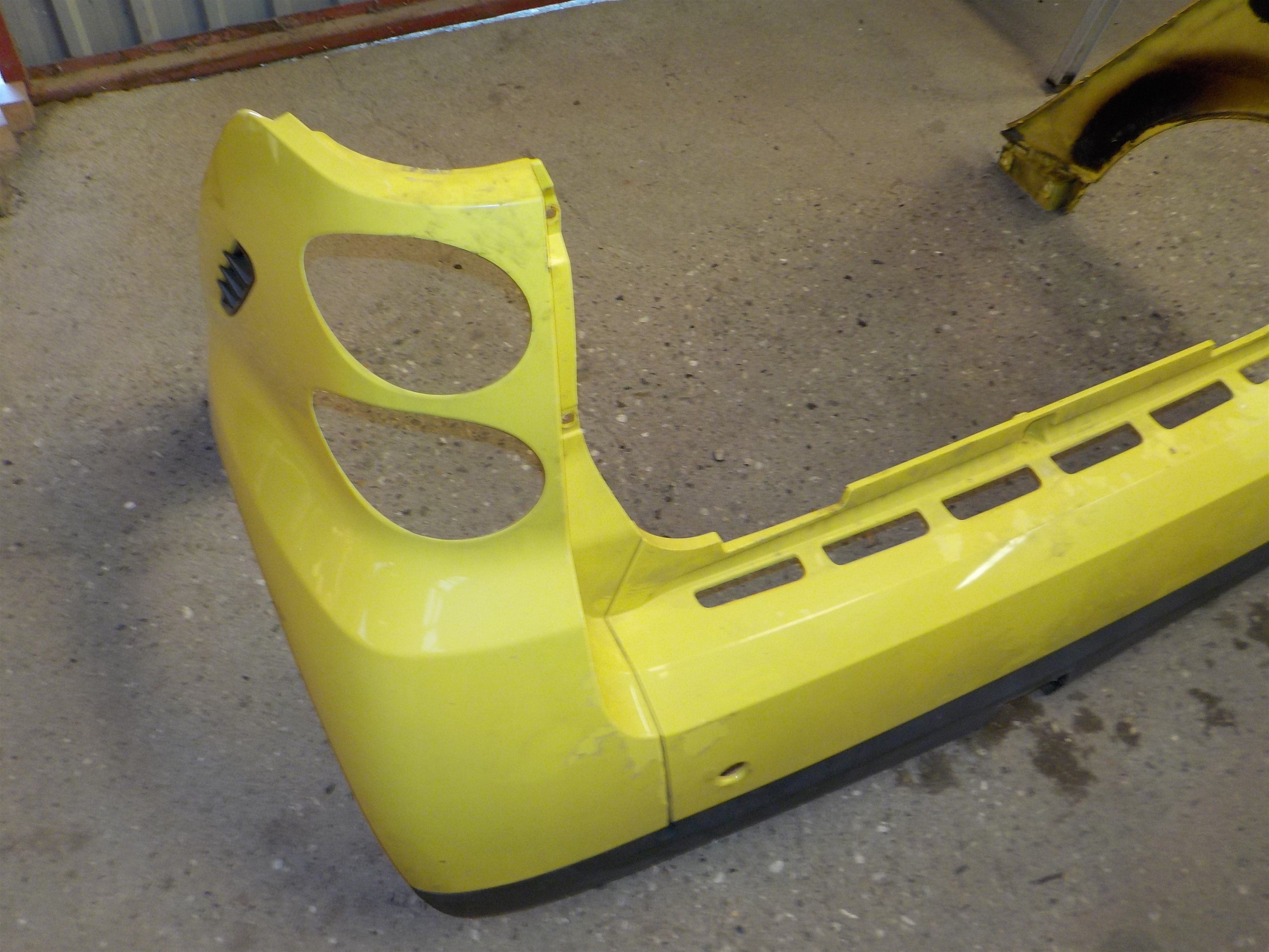Smart Fortwo W451 Bagkofanger Med OEM Nr. A4516470000 Fra Smart Ophugger