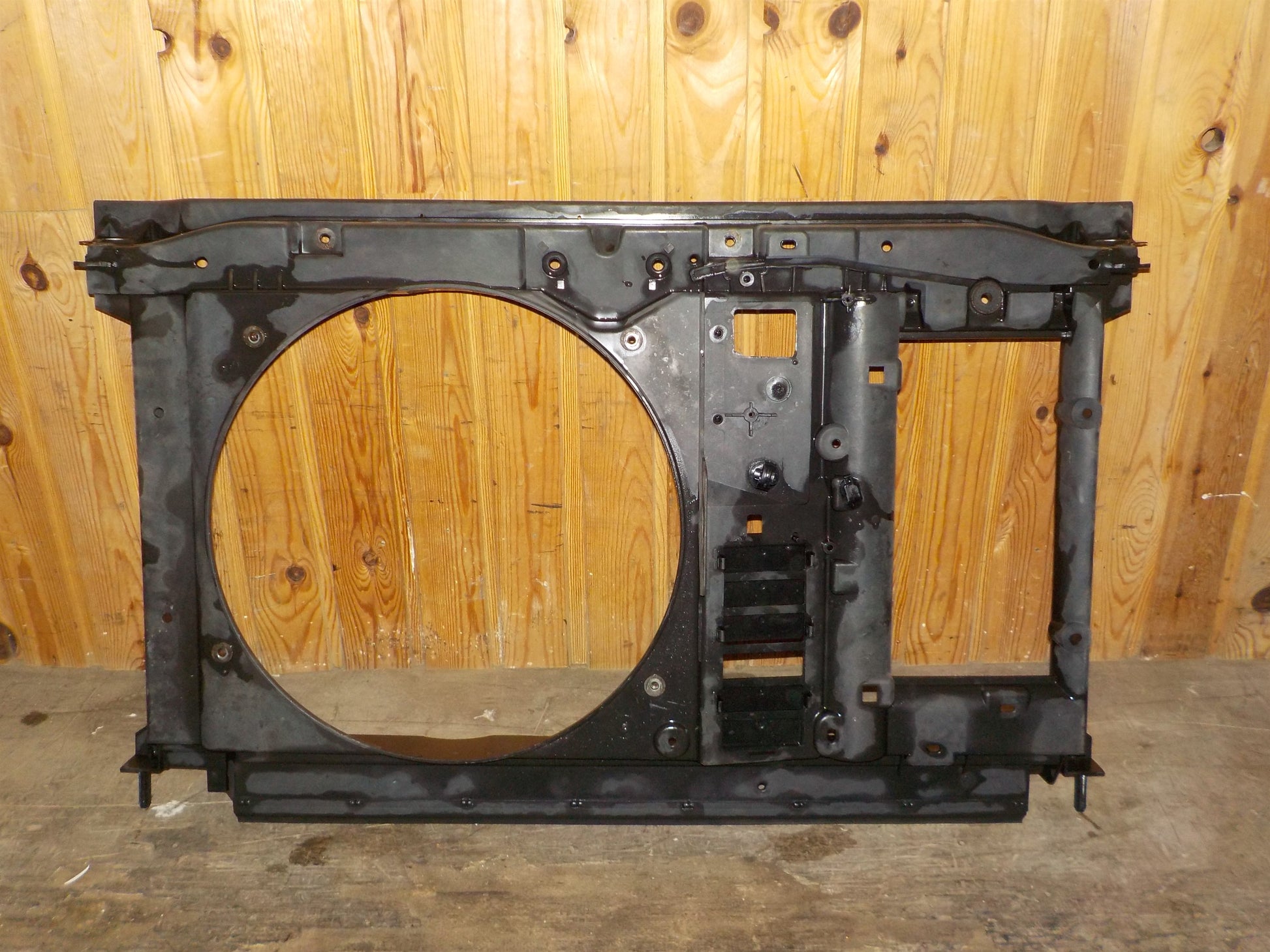 Citroen C4 Grand Picasso Kølerkappe Med OEM Nr. 7104EW Fra Citroen Ophugger