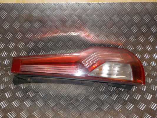 Citroen C4 Grand Picasso Baglygte Med OEM Nr. 6351AC Fra Citroen Ophugger