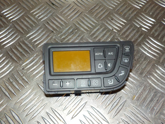 Citroen C4 Grand Picasso Varmeregulering Med OEM Nr. Ophugger Fra Citroen Ophugger