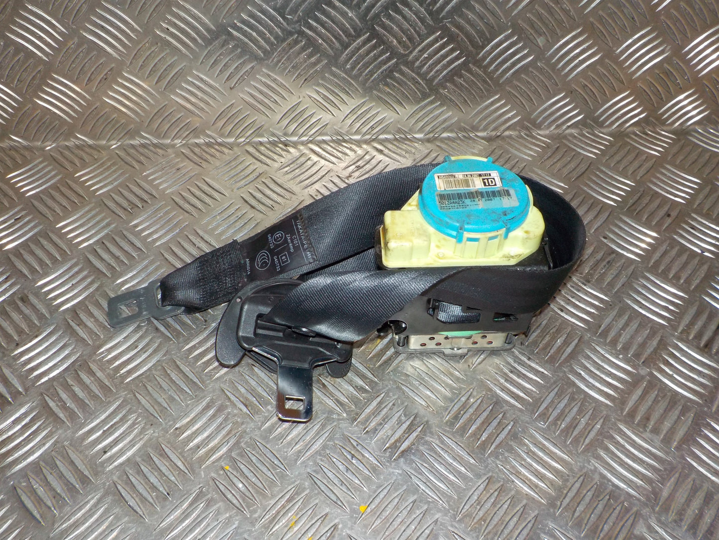 Citroen C4 Grand Picasso Sikkerhedsseler For Med OEM Nr. 8974XT Fra Citroen Ophugger