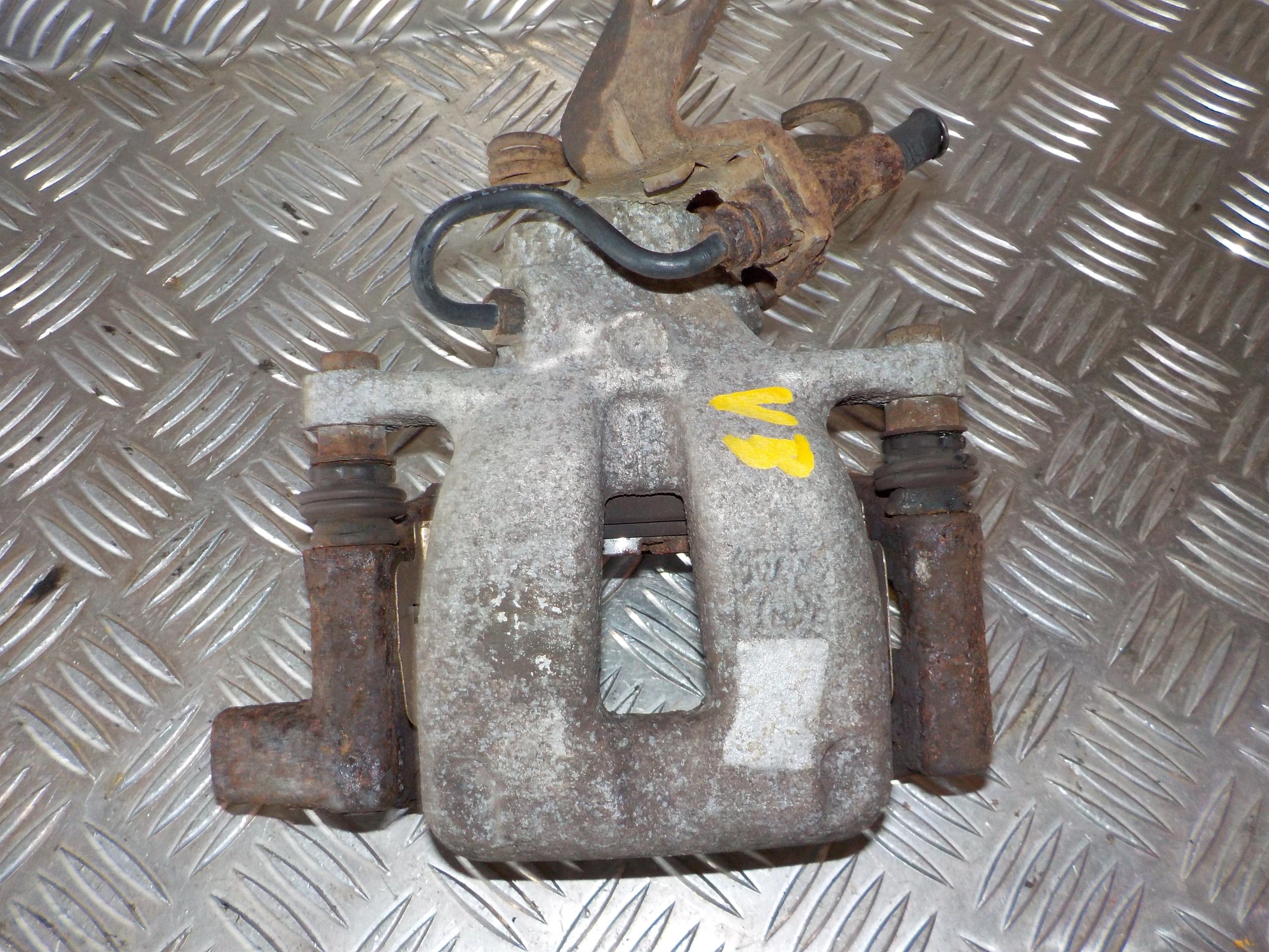 VW Touran 1T/Gp Bremsekaliber Vb Med OEM Nr. 1K0615423M Fra VW Ophugger