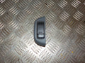 Peugeot 107 Kontakt Rudehejs Med OEM Nr. 6554KZ Fra Peugeot Ophugger