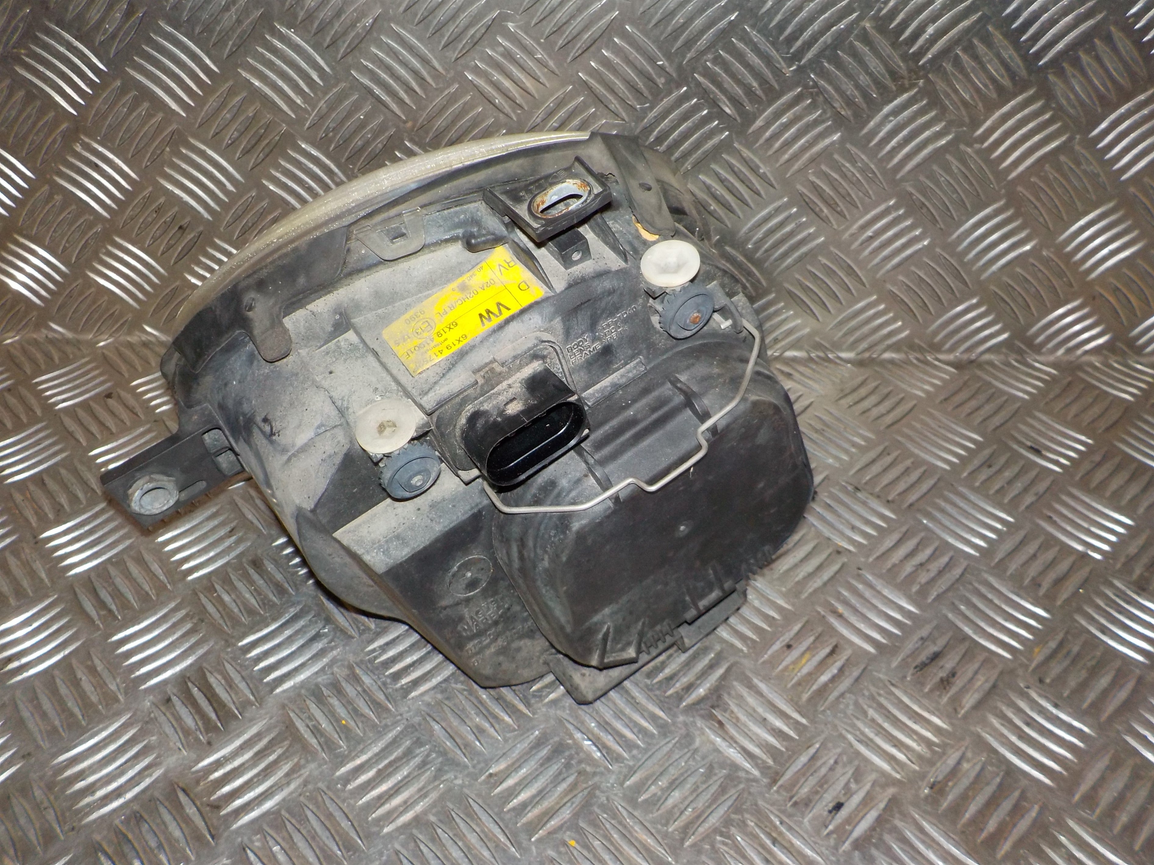 VW Lupo 6E/6X Forlygte Med OEM Nr. 6X1941001F Fra VW Ophugger