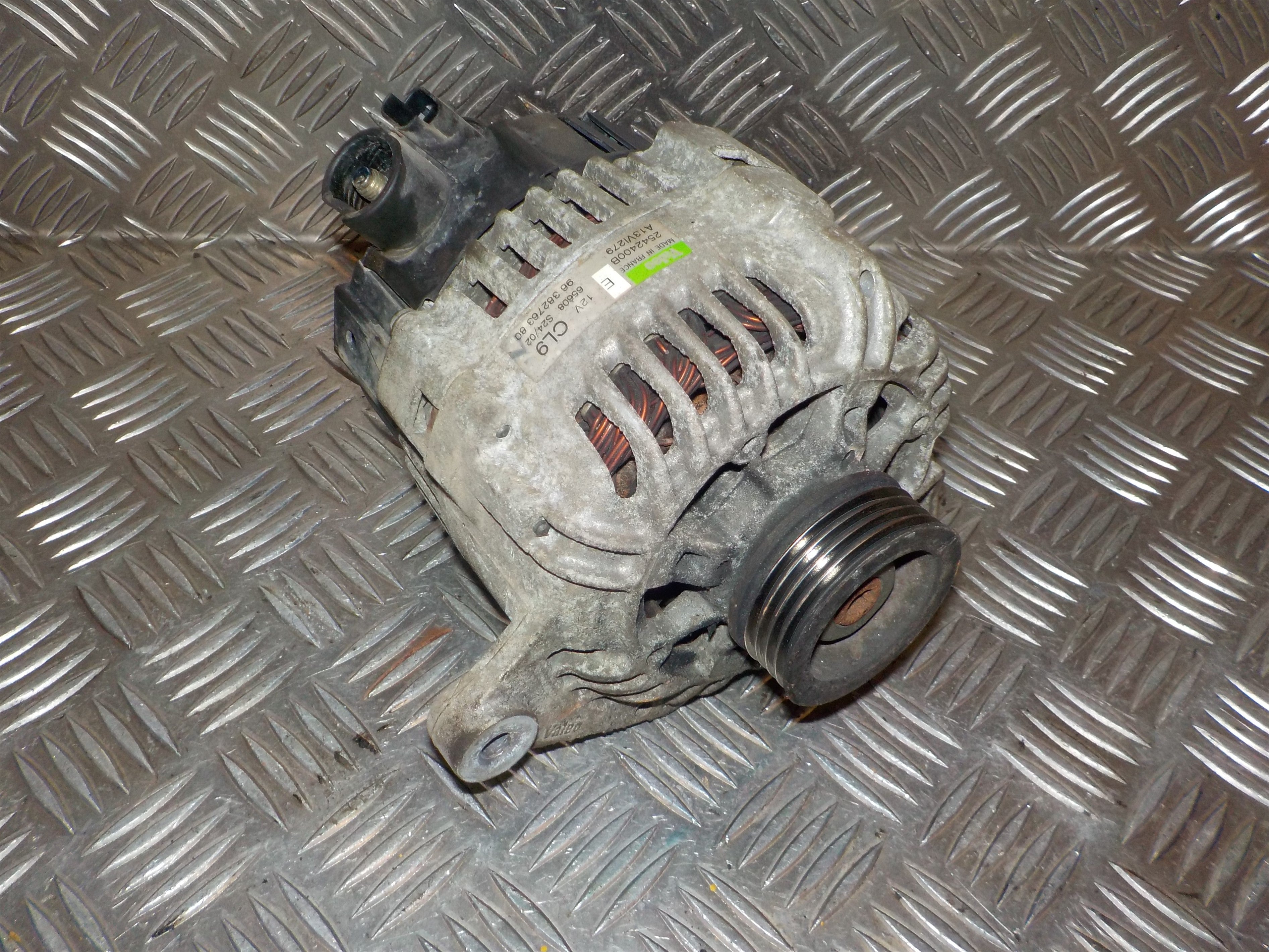 Peugeot Partner Generator Med OEM Nr. 9638276280 Fra Peugeot Ophugger