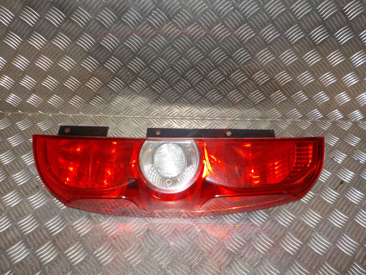 Fiat Doblo Baglygte Med OEM Nr. 518106730 Fra Fiat Ophugger