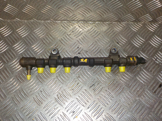 Fiat Doblo Rail Bro Med OEM Nr. 55232355 Fra Fiat Ophugger