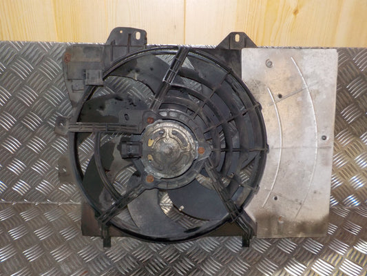 Peugeot 207 Kølerblæser El Med OEM Nr. 1253H5 Fra Peugeot Ophugger