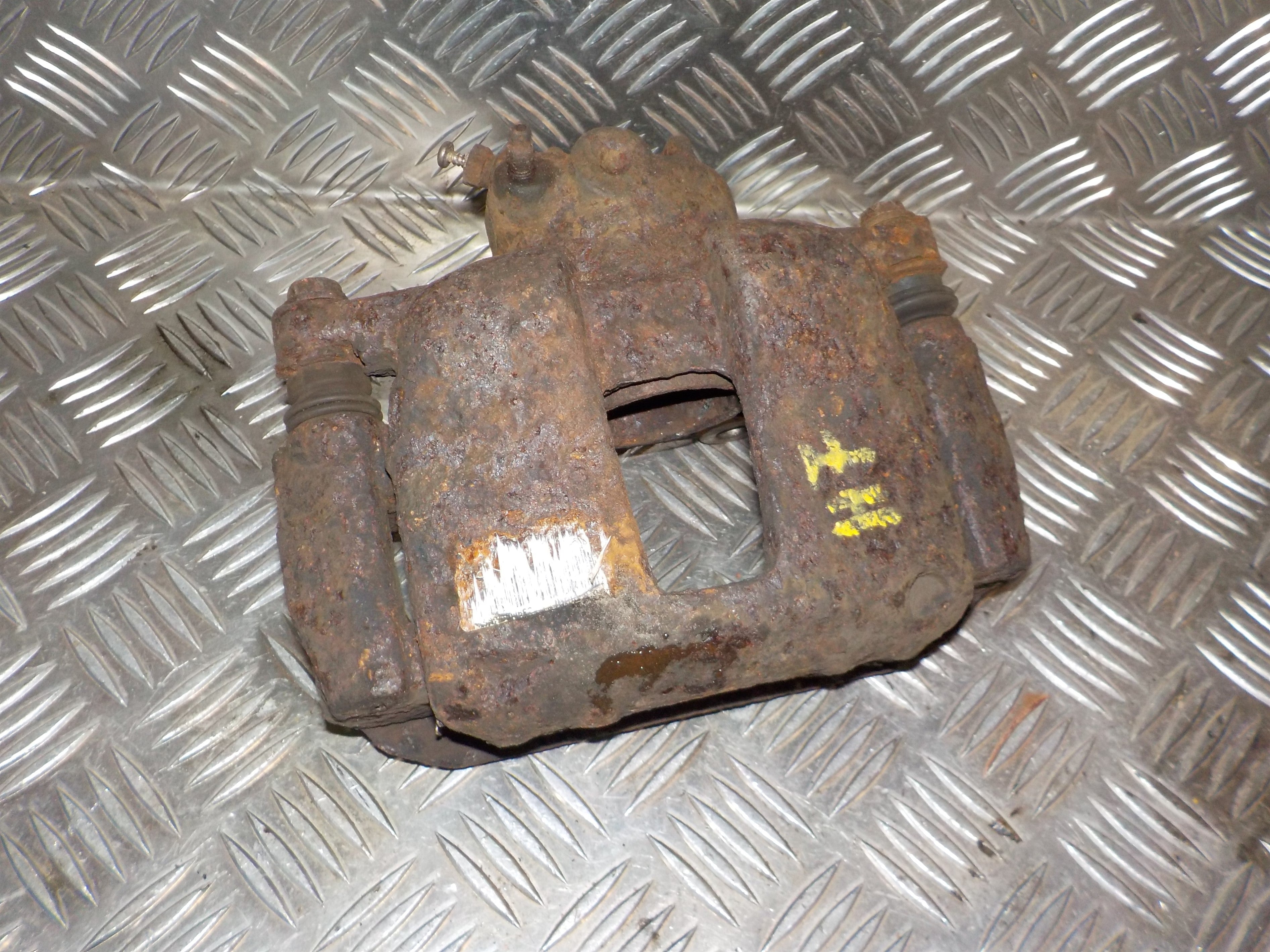 Peugeot 207 Bremsekaliber Hf Med OEM Nr. 4400R9 Fra Peugeot Ophugger