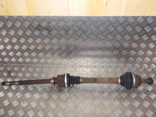 Peugeot 308 Trækaksel For H Med OEM Nr. 3272VA Fra Peugeot Ophugger