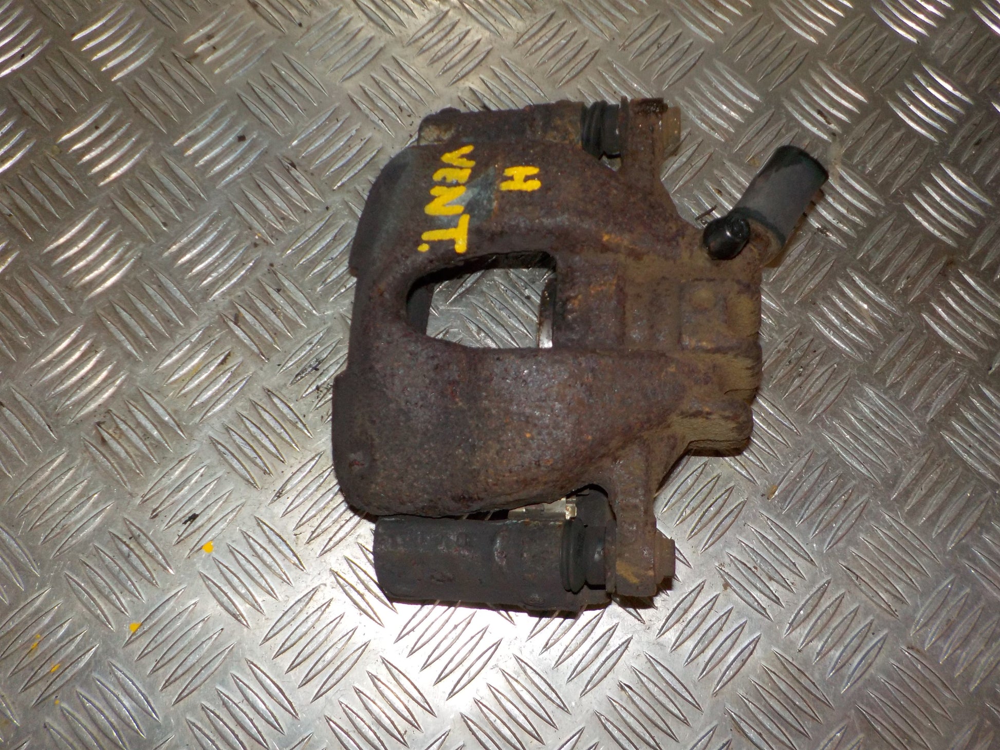 Peugeot 308 Bremsekaliber HF Med OEM Nr. 4401N9 Fra Peugeot Ophugger