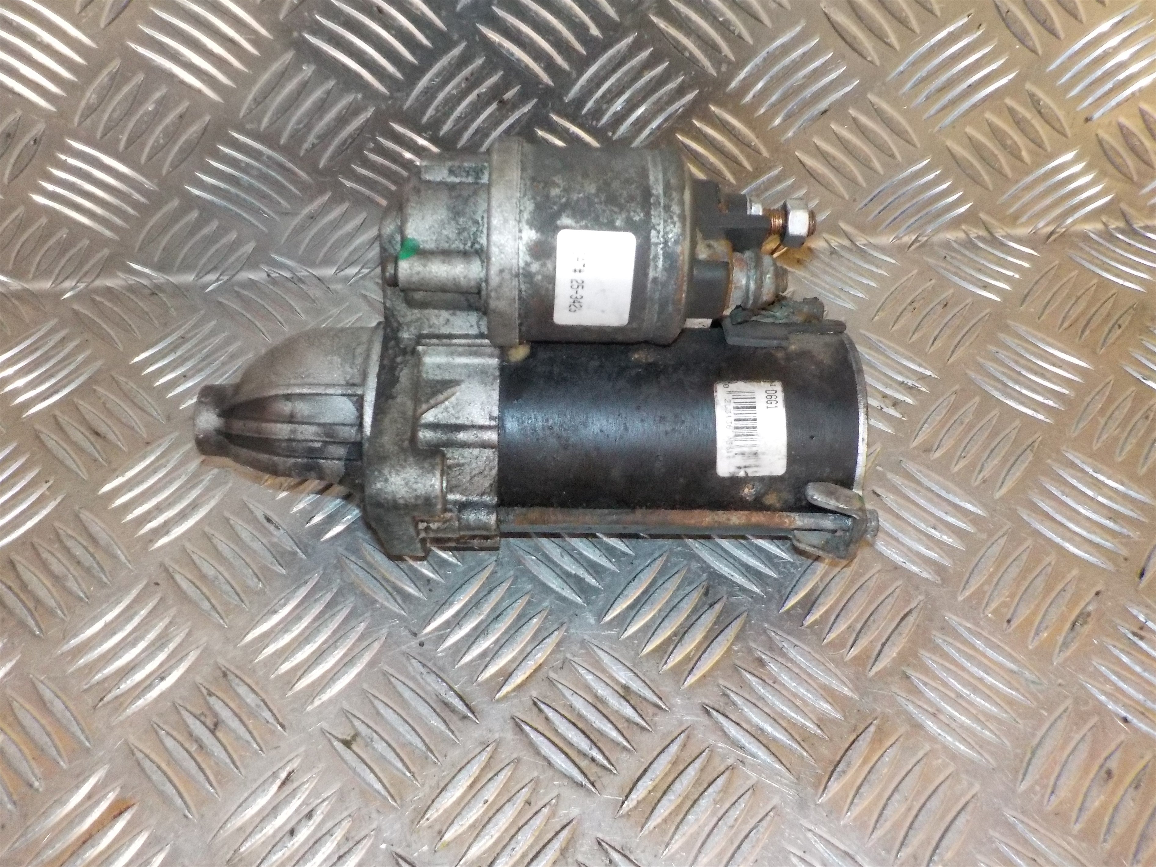 Fiat Grande Punto Starter Med OEM Nr. 46823548 Fra Fiat Ophugger