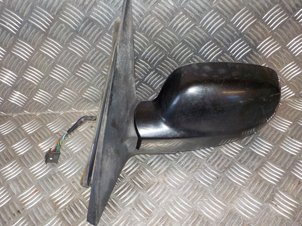 Ssang Yong Sidespejl Med OEM Nr. Ophugger Fra Ssang Yong Ophugger