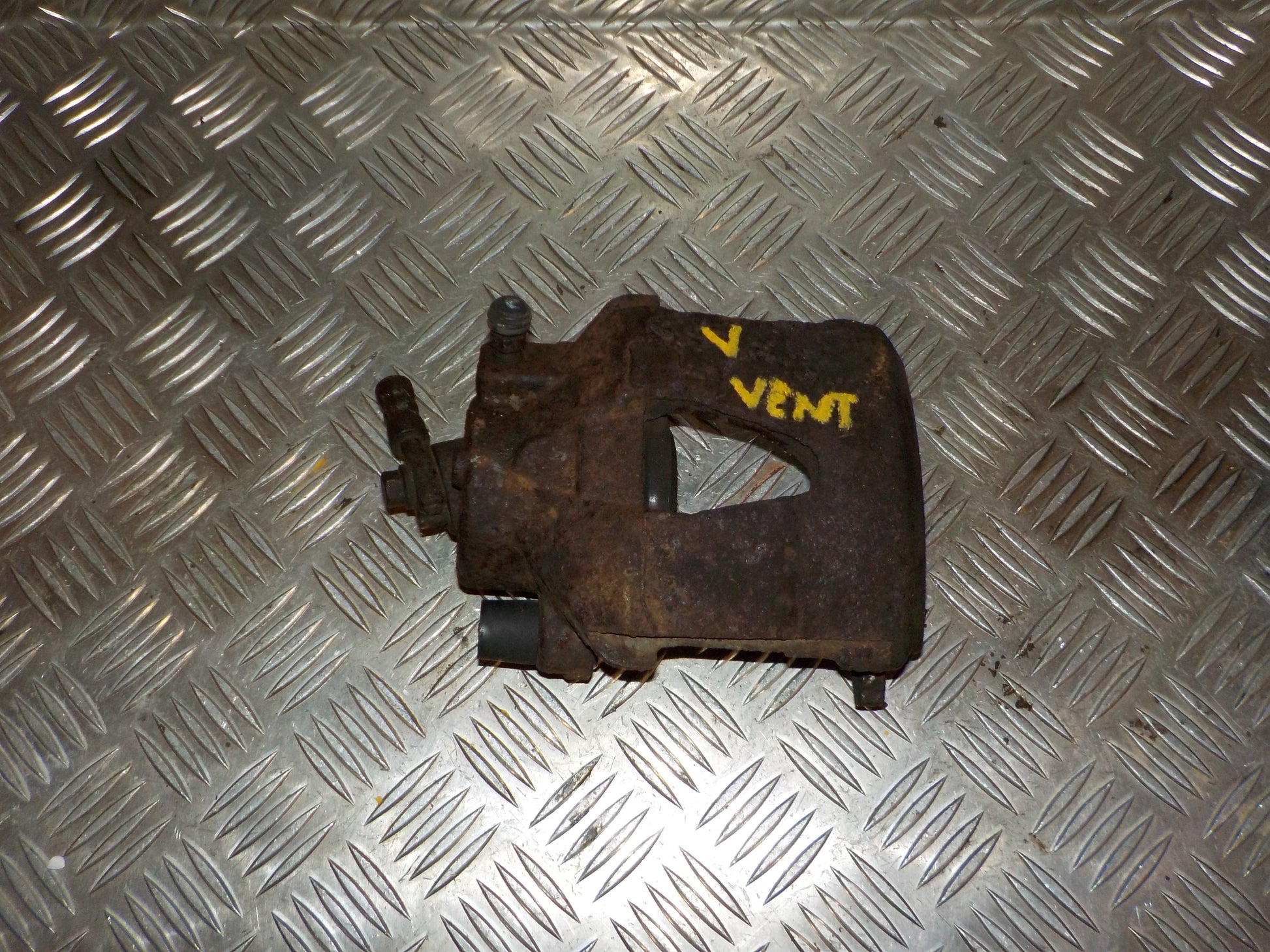 VW Polo 6R Bremsekaliber VF Med OEM Nr. 1K0615123D Fra VW Ophugger