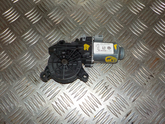 VW UP Rudemotor - Rudehejs Med OEM Nr. 6RU959802 Fra VW Ophugger