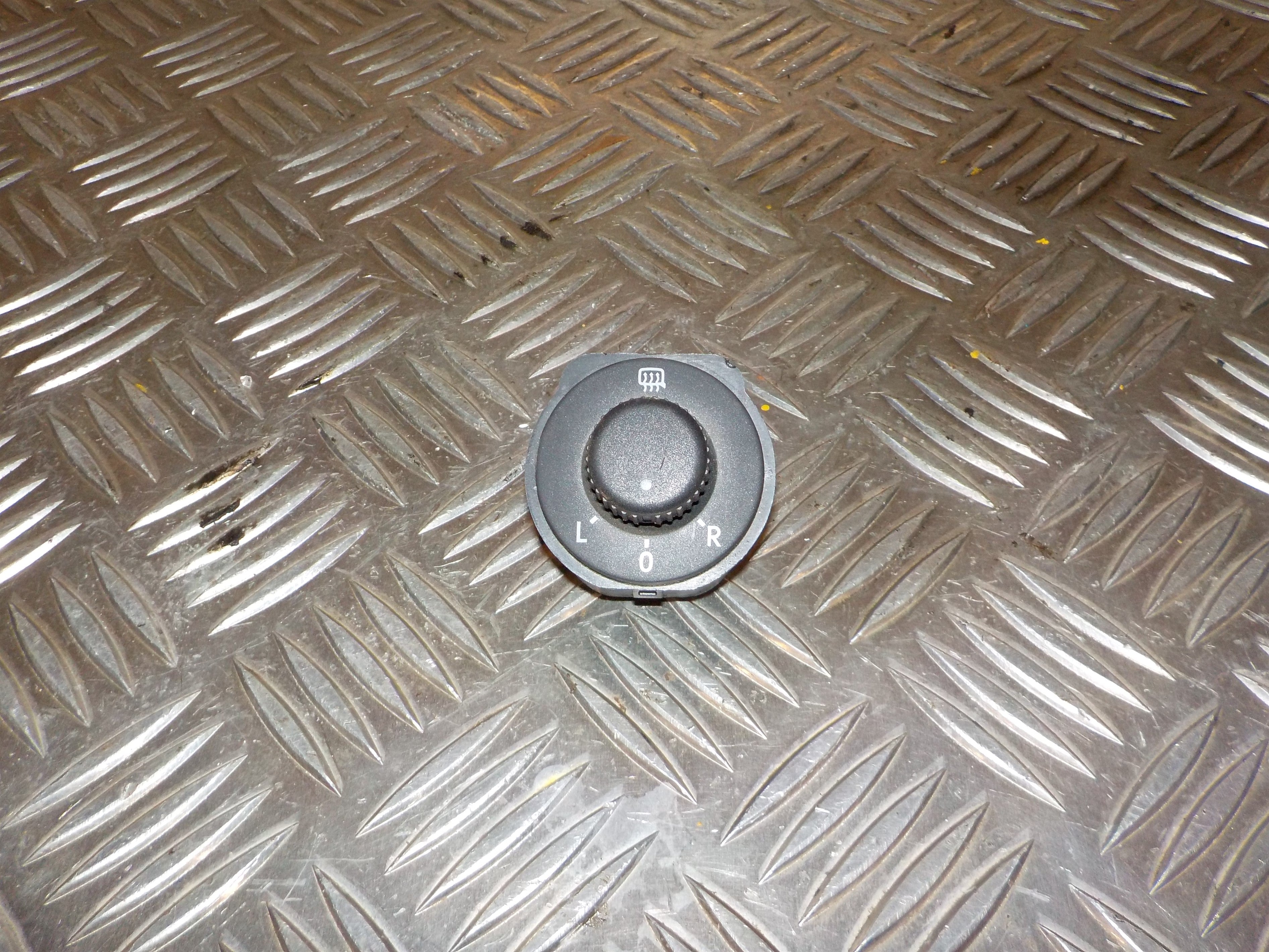 VW Up Kontakt Sidespejl Med OEM Nr. 1S0955565 Fra VW Ophugger
