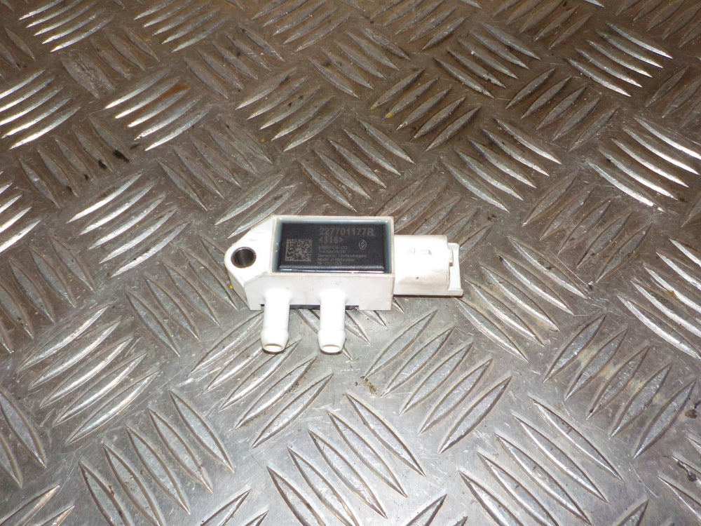 Dacia Dokker Difference Tryk Sensor Med OEM Nr. 227701177R Fra Dacia Ophugger
