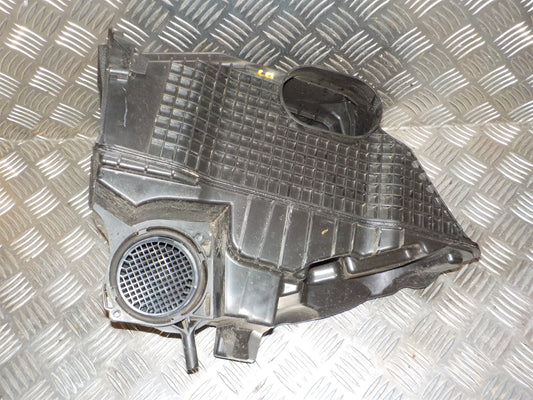 Dacia Dokker Luftfilterkasse  Med OEM Nr. 165006536R Fra Dacia Ophugger