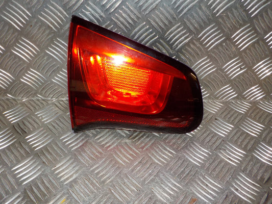 Citroen C3 II Baglygte Med OEM Nr. 9685225580 Fra Citroen Ophugger