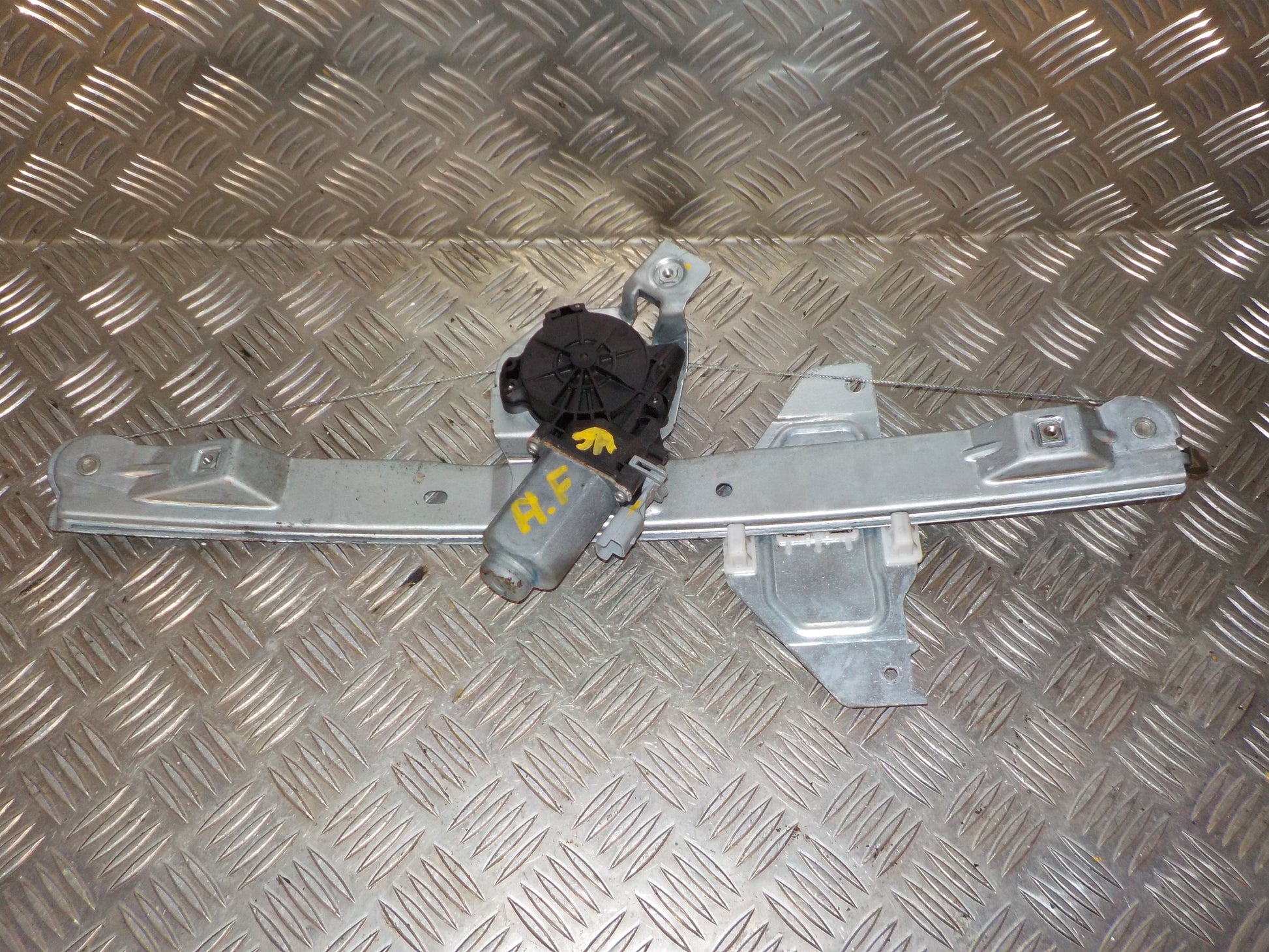 Citroen C3 II Rudemotor - Rudehejs Med OEM Nr. 9222FP Fra Citroen Ophugger