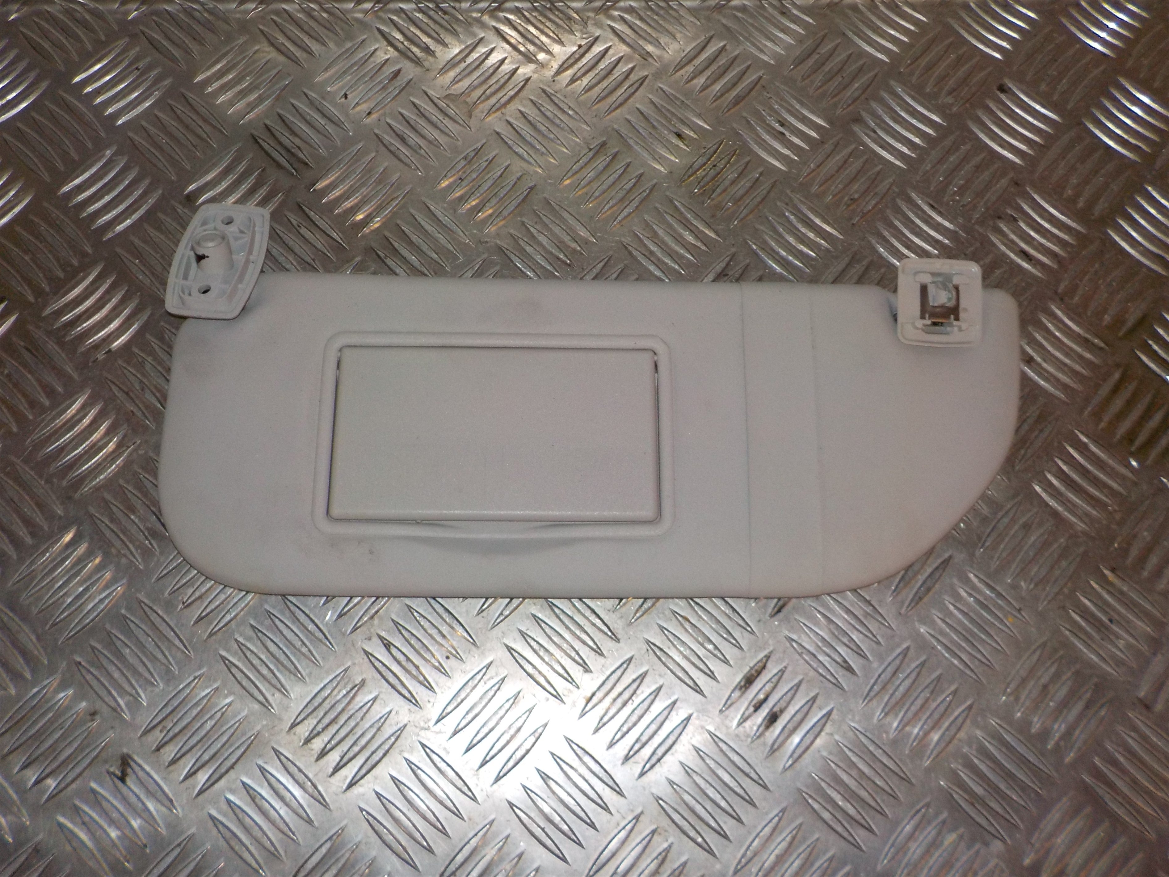 Citroen C3 II Solskærm Med OEM Nr. Ophugger Fra Citroen Ophugger