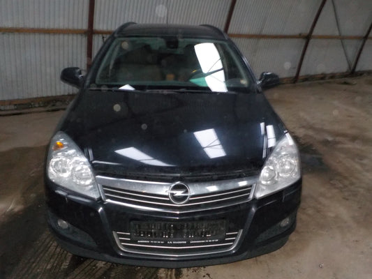 Opel Astra H Pluk-Selv-Bil Med OEM Nr. Ophugger Fra Opel Ophugger