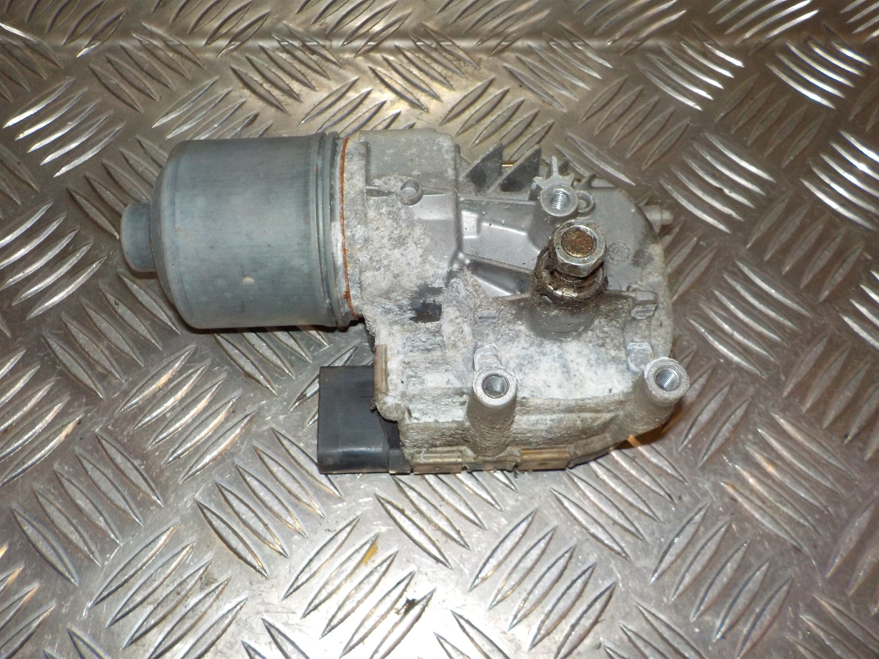 VW Touran 1T/Gp Viskermotor Med OEM Nr. 1T0955119C Fra VW Ophugger