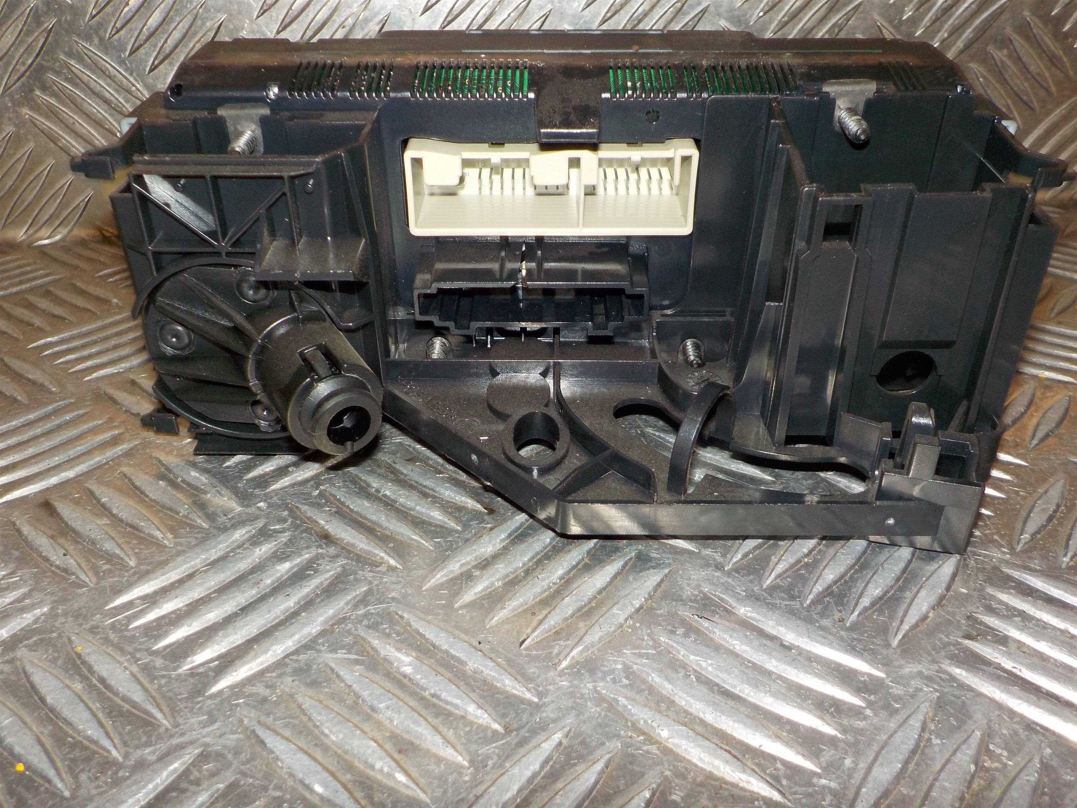 VW Touran 1T/Gp Varmeregulering Med OEM Nr. 1K0820047HC Fra VW Ophugger