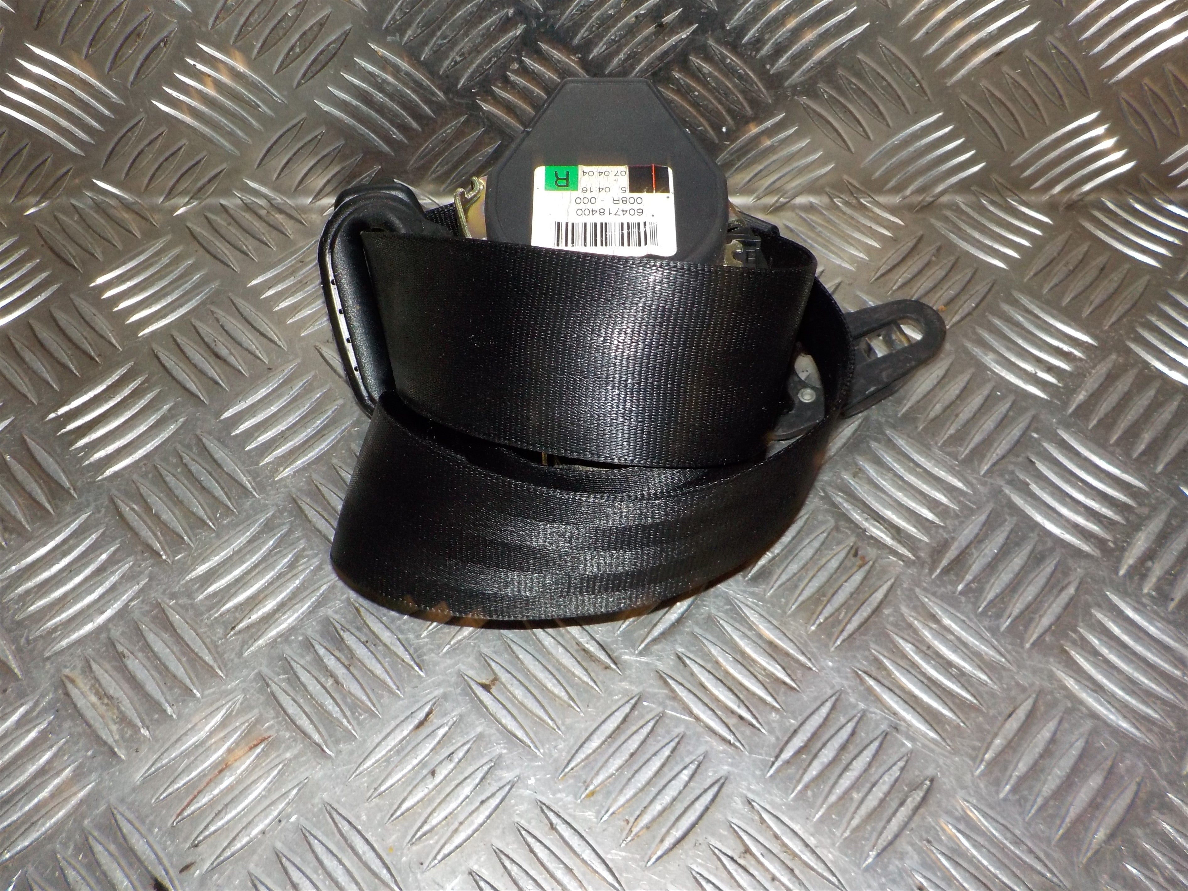 Audi A4 Sikkerhedsseler For Med OEM Nr. 8E0857705F Fra Audi Ophugger
