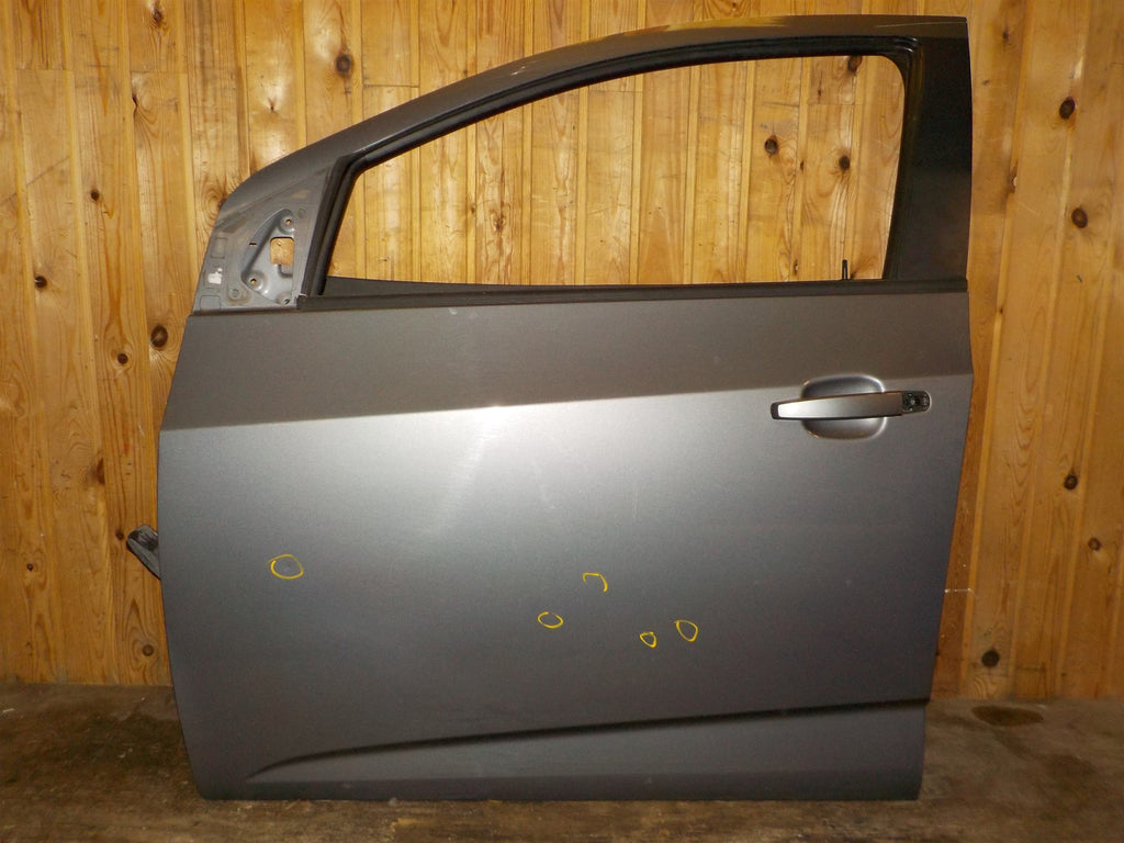 Chevrolet Aveo Fordør V Med OEM Nr. 95940507 Fra Chevrolet Ophugger