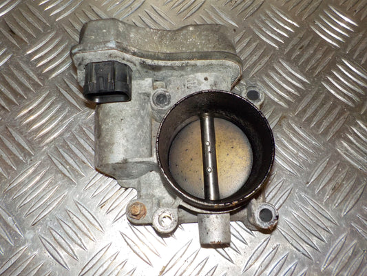 Opel Vectra C Spjældhus Med OEM Nr. Ophugger Fra Opel Ophugger