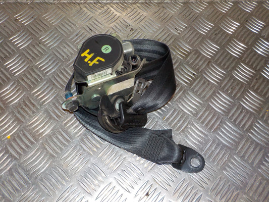 Kia Ceed Sikkerhedsseler For Med OEM Nr. 888201H000 Fra Kia Ophugger