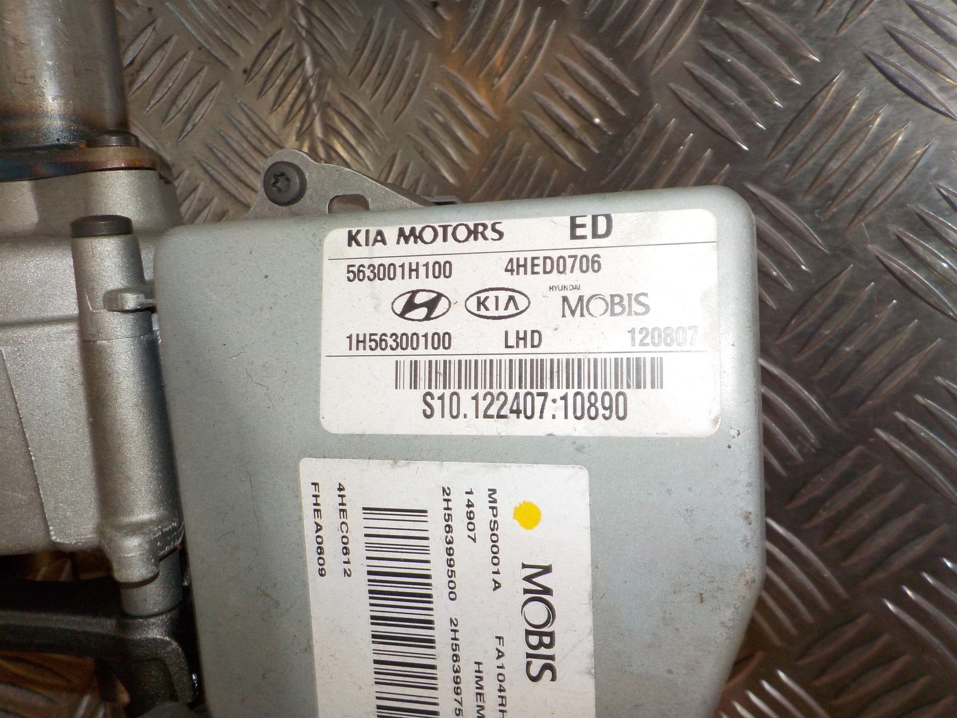 Kia Ceed Ratstamme M/El-Servo Med OEM Nr. 563101H500	 Fra Kia Ophugger