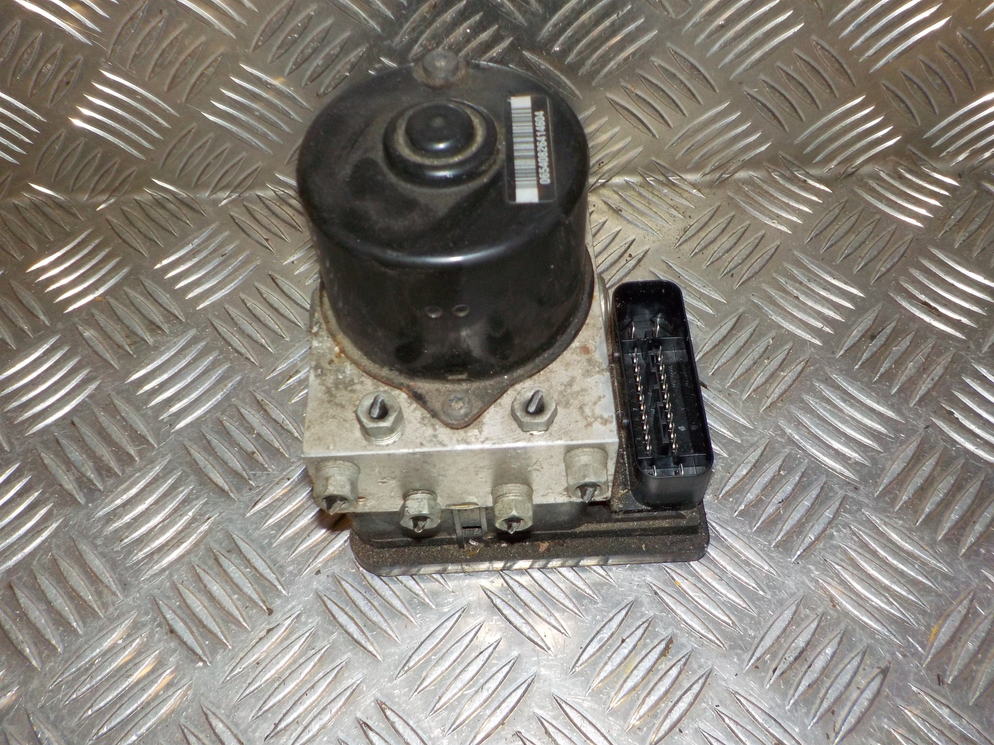 Opel Astra H Abs Pumpe Med OEM Nr. 13246535 Fra Opel Ophugger