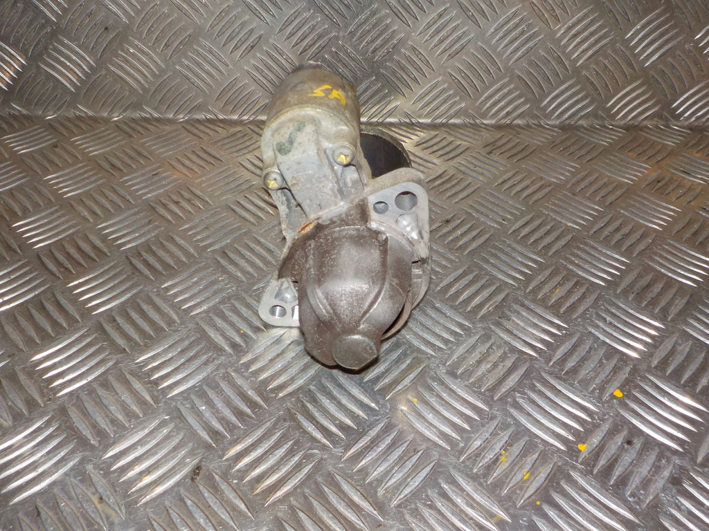 Suzuki Alto Starter Med OEM Nr. 31100M68K1 Fra Suzuki Ophugger