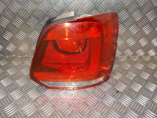 VW Polo 6R Baglygte Med OEM Nr. 6R0945096AH Fra VW Ophugger