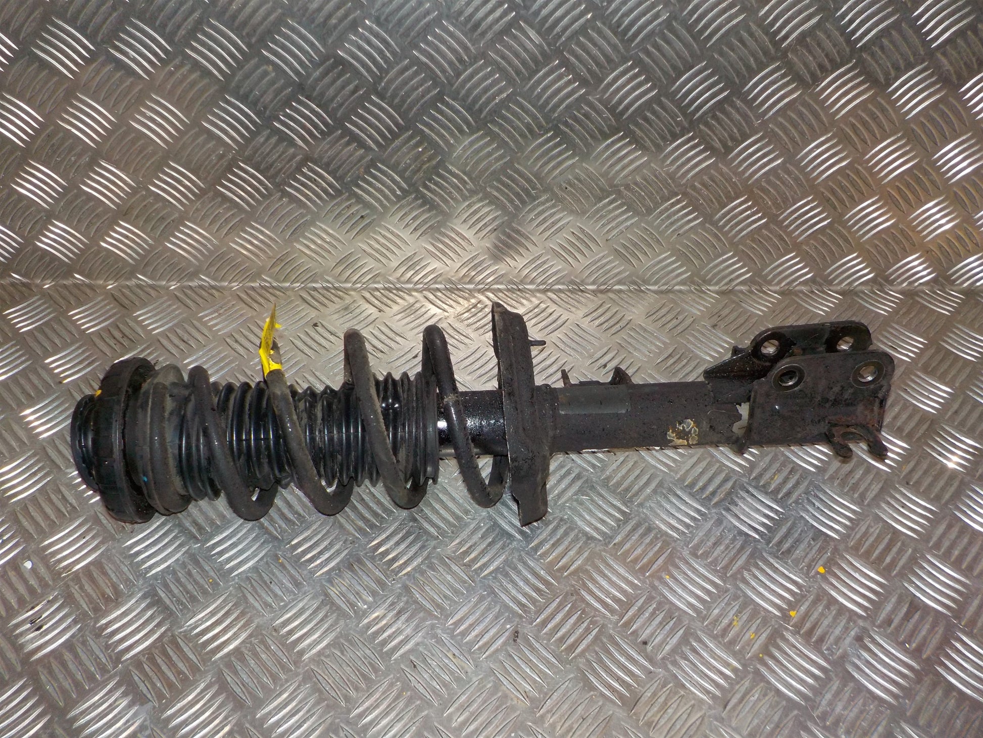 Opel Karl Fjederben For V Med OEM Nr. 42469576 Fra Opel Ophugger