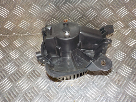 Peugeot Bipper Varmeblæser Med OEM Nr. 6441BC Fra Peugeot Ophugger