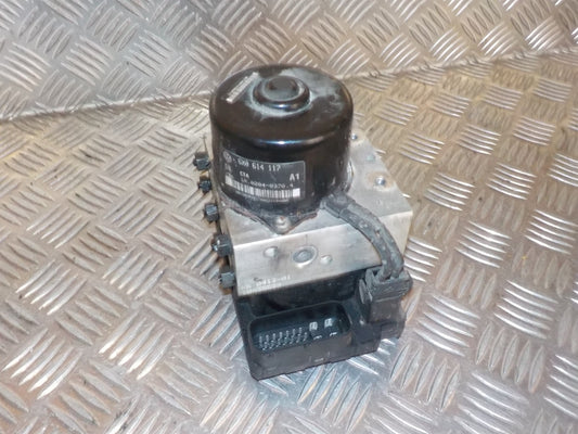 VW Polo Facel. 6N Abs Pumpe Med OEM Nr. 6X0614117 Fra VW Ophugger