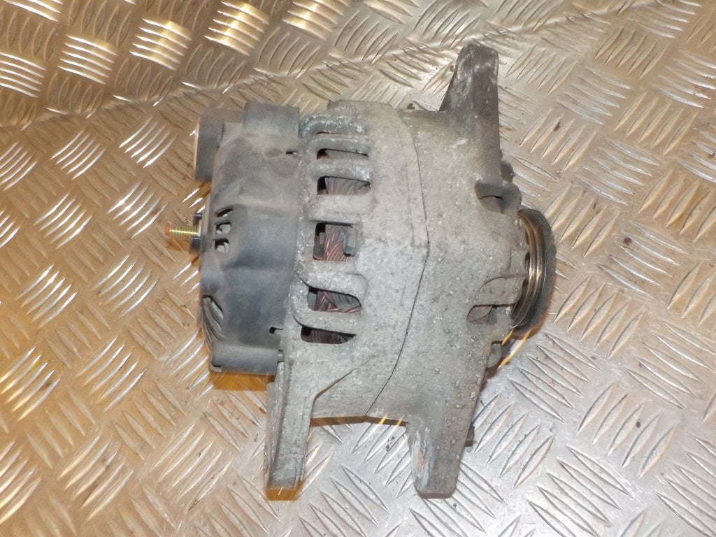 Hyundai Getz Generator Med OEM Nr. 3730022650 Fra Hyundai Ophugger
