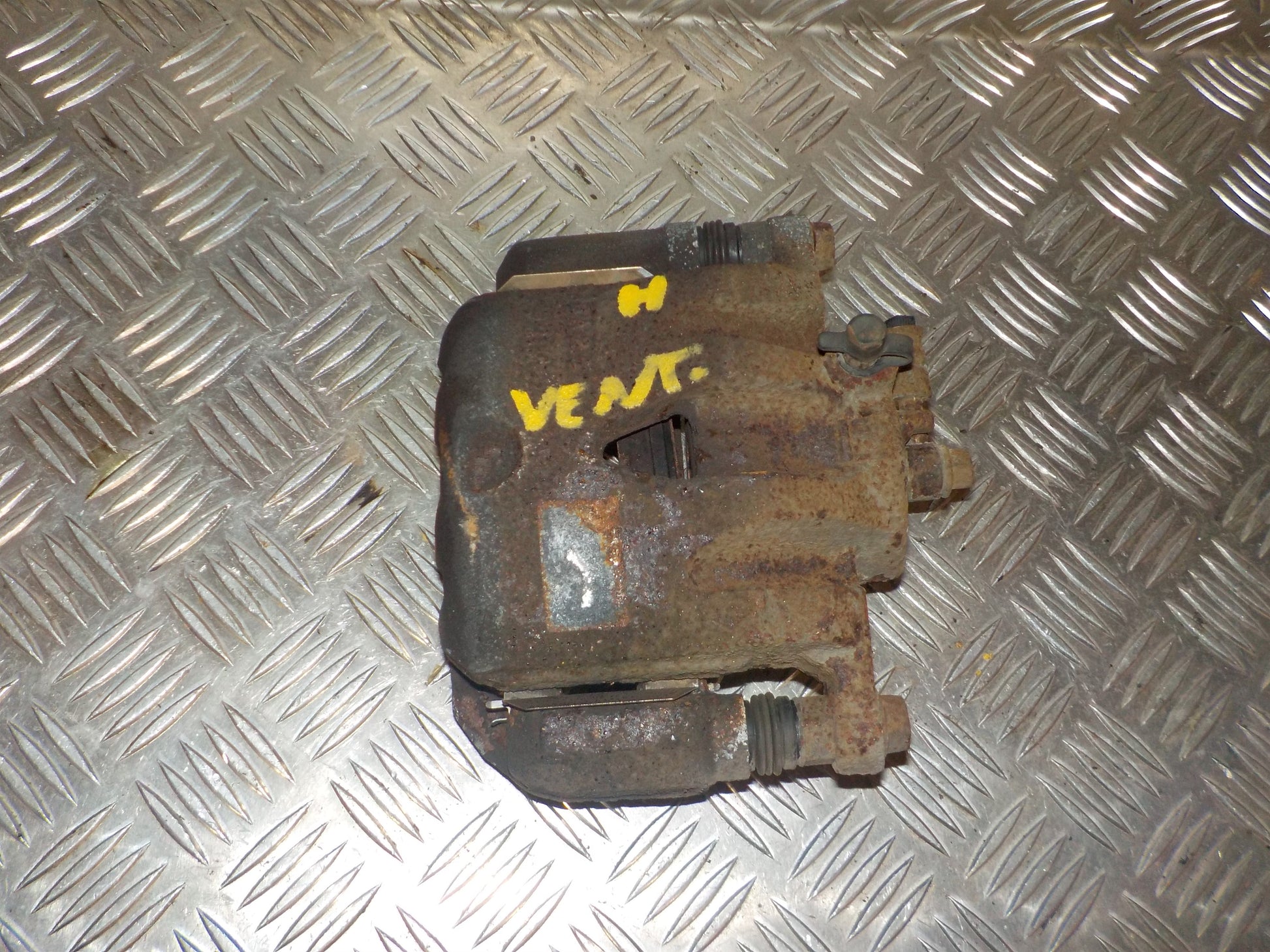 Opel Karl Bremsekaliber HF Med OEM Nr. 13591423 Fra Opel Ophugger