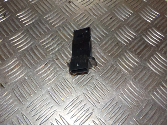 Opel Karl Luftmængdemåler Med OEM Nr. 23144941 Fra Opel Ophugger