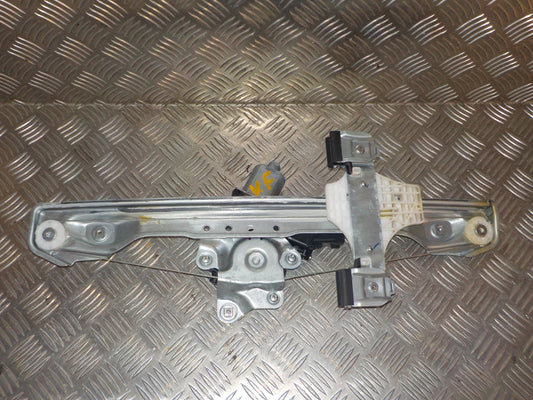 Opel Karl Rudemotor - Rudehejs Med OEM Nr. 98820M2X20 Fra Opel Ophugger